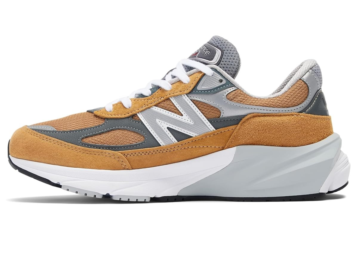 New Balance Unisex-Adult Made in USA 990 V6 Sneaker