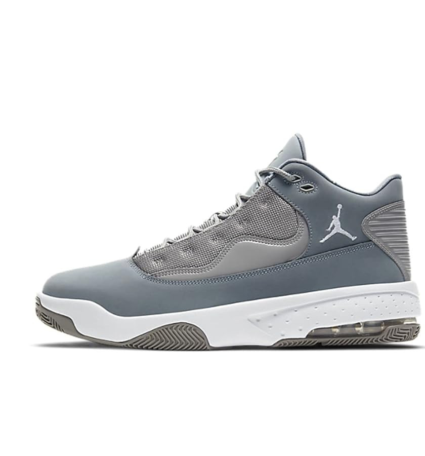 NIKE Men's Basketball Shoe